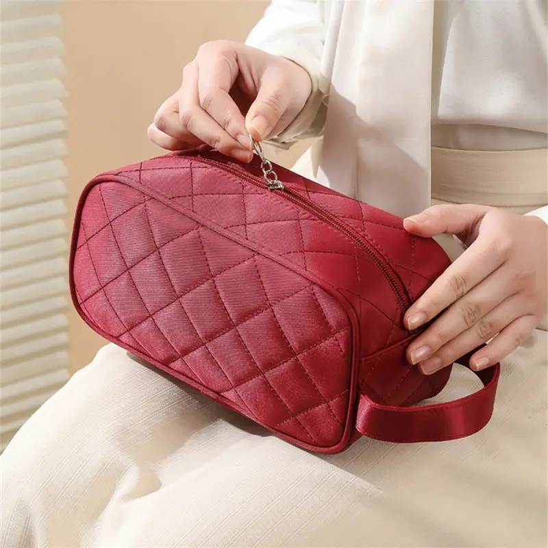 Large Capacity Zipper Women's Makeup Bag Waterproof Nylon Travel Cosmetic Organizer Case for Girls Toiletry Storage Bags Pouch