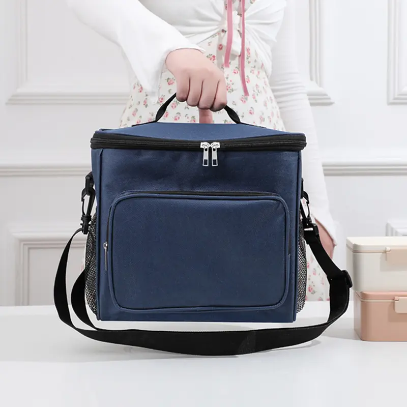 Large Outdoor Picnic Bag with Shoulder Waterproof Oxford Cloth Ice bag Thickened Aluminum Foil Portable Insulation Lunch Bag