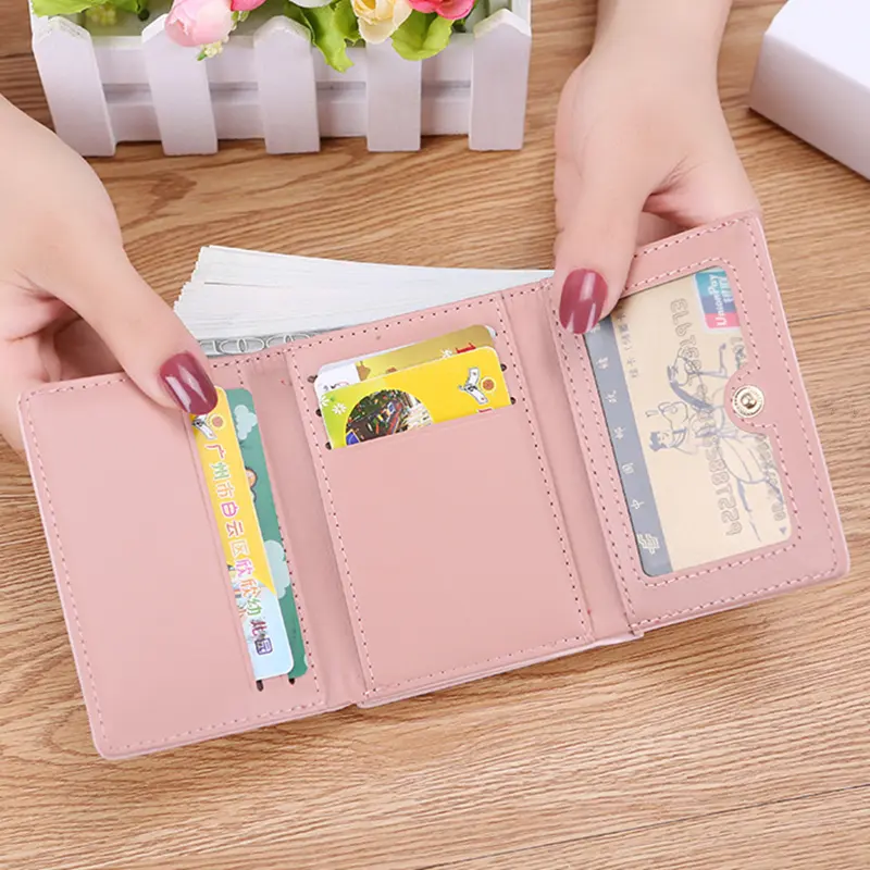 Short Love-Heart Pattern Women's Wallet Tri-Fold Card Holder Fashion Hasp Money Bag Solid Color Coin Purse Ladies Small Clutch