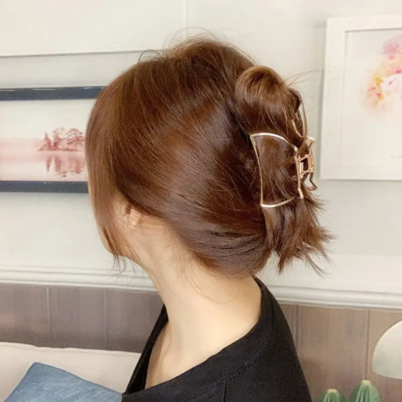 Vintage Metal Geometric Hair Claw Cute Cat Ears Clamps Korean Women Girls Hair Styling Tools Solid Color Hairpin Accessories