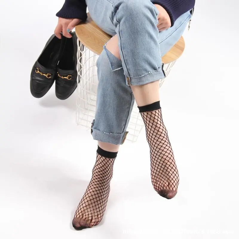 1 Pair Women Girls Fishnet Socks Summer Sexy Black Thin Mesh Lace FishNet Short Socks Women's Fashion Nylon Socks