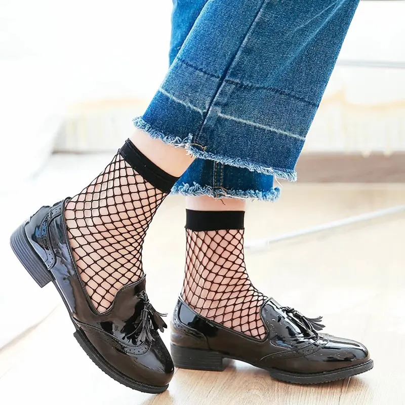 1 Pair Women Girls Fishnet Socks Summer Sexy Black Thin Mesh Lace FishNet Short Socks Women's Fashion Nylon Socks