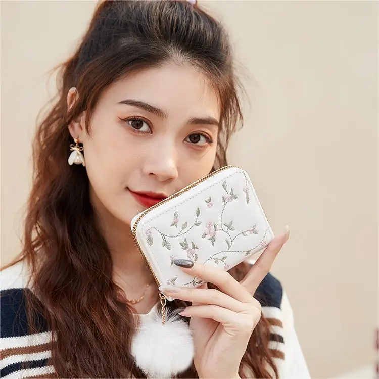 flower Embroidered Women Short Wallet Zipper Chinese Style  Purse Ladies Small Clutch Card Holder Pu Leather Female Coin Purse