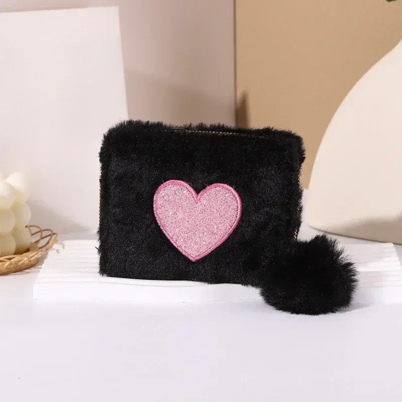 Girls Cute Plush Heart Print Wallet Children's Zipper Coin Purse with Card Holder Clutch Bag Mini Purse Coin Pouch Card Wallet