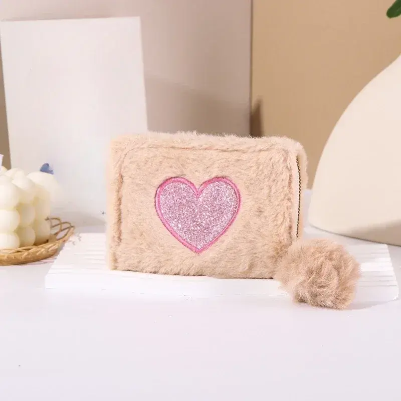 Girls Cute Plush Heart Print Wallet Children's Zipper Coin Purse with Card Holder Clutch Bag Mini Purse Coin Pouch Card Wallet