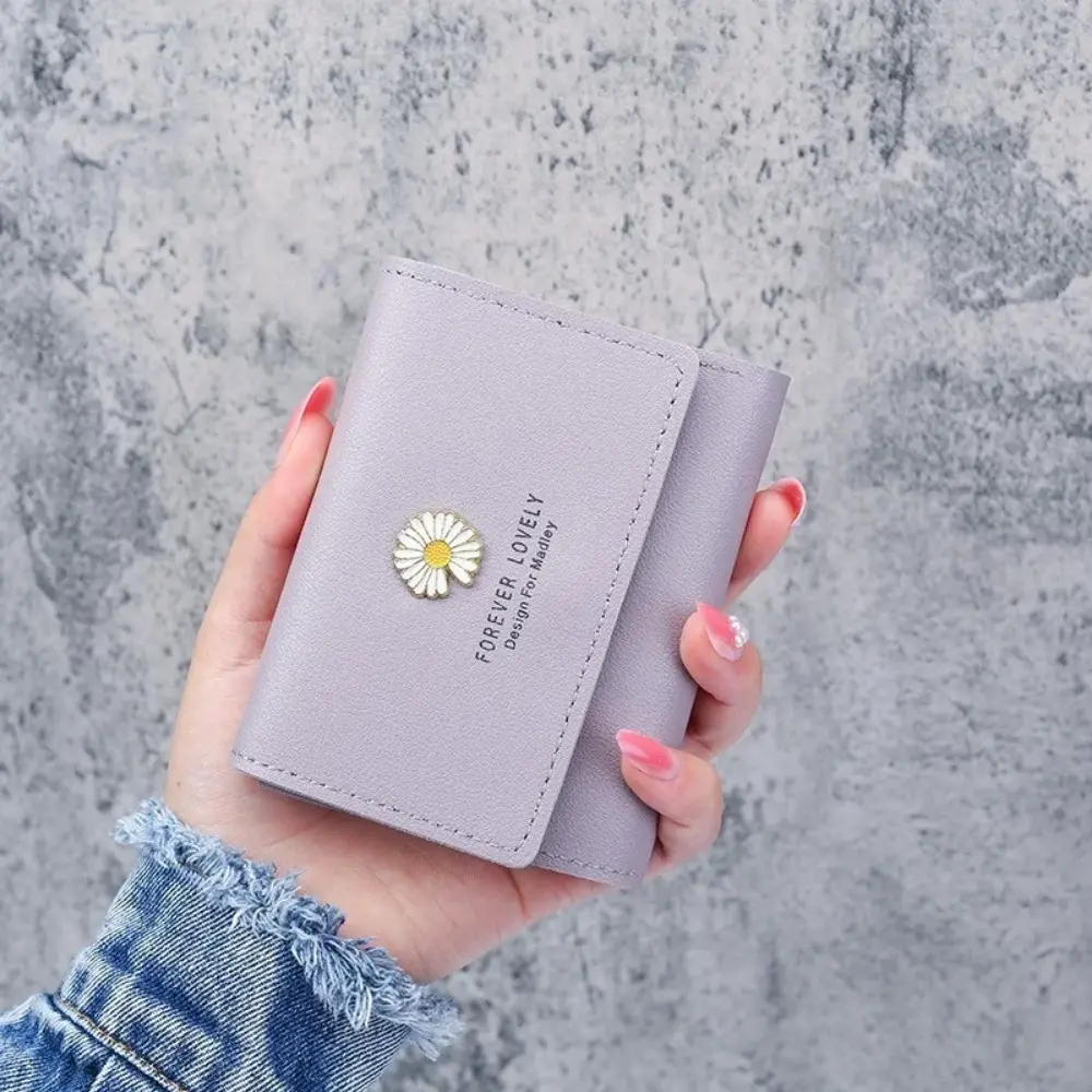 Women Wallets Daisy Pattern Three-fold Leather Wallet Multi-slot Holder Short Small Coin Purse Luxury Designer Wallet Money Bag