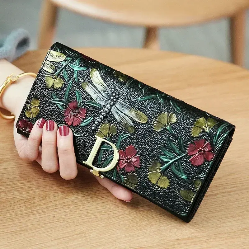 Genuine Leather Purse Wallet Female 3d Embossing Ladies Personality Retro Long Clutch Wallet Women Purse Coin Holders