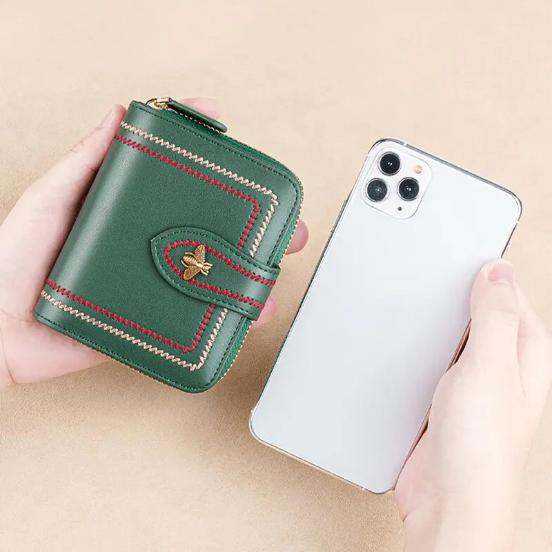 Bee Pattern Women Cow Leather Coin Wallet Original Anti RFID Short Purse for Girl Green Black Color Birthday Gifts