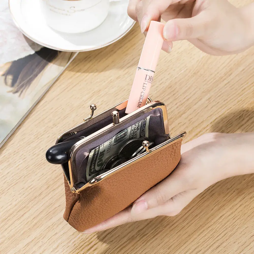 New Genuine Leather Women's Wallets Ladies Small Hasp Purses Fashion Portable Money bag Large Capacity Change Bag For Women