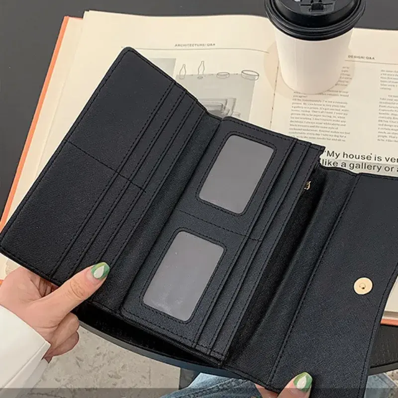 Hollow Out Pattern Retro Wallet Female Purse PU Leather Handbag Practical Women Purses Vintage Long Wallets