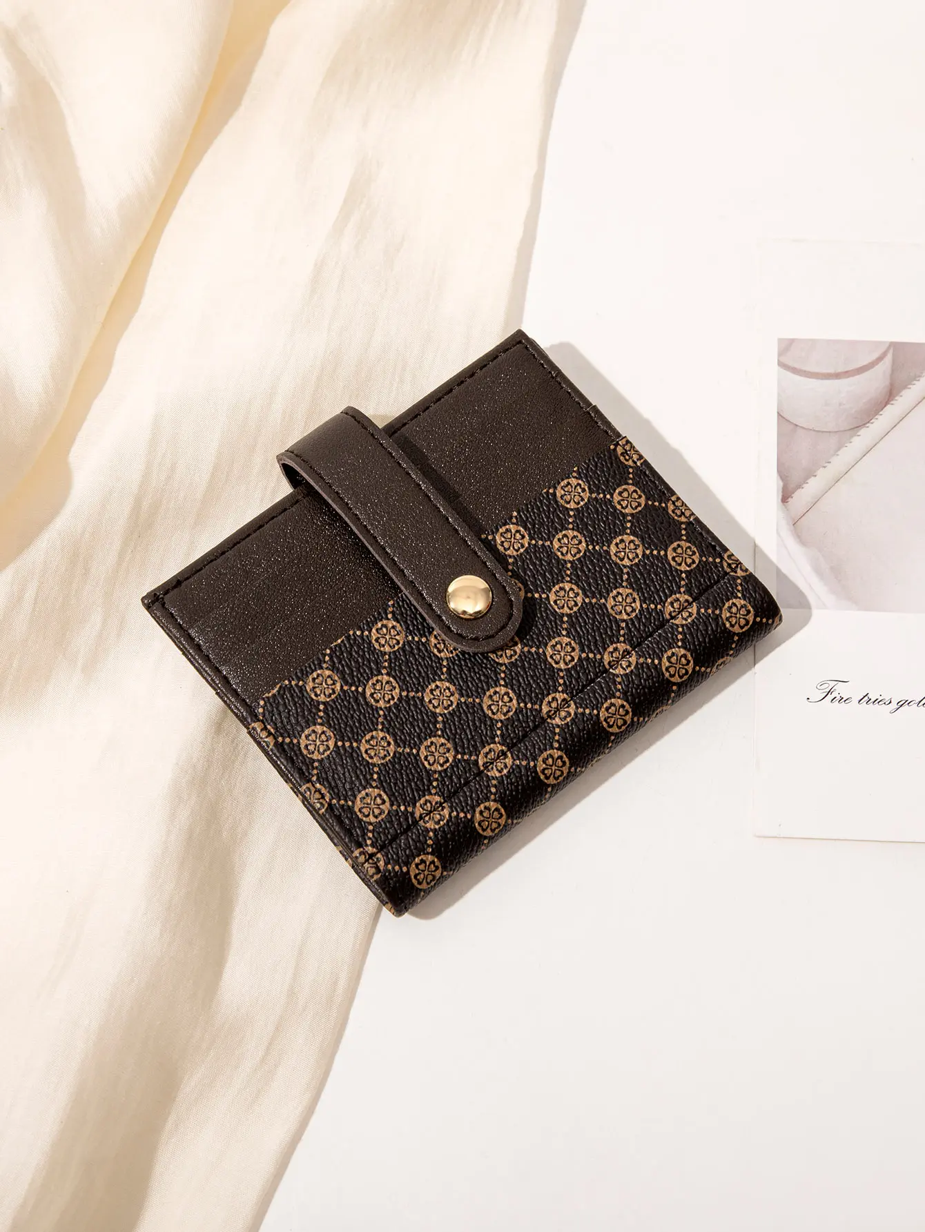 Luxury Classic Folding Wallet Small Lightweight Women's Wallet Retro Print Mini Card Holder Multi-function ID Card Coin Purse