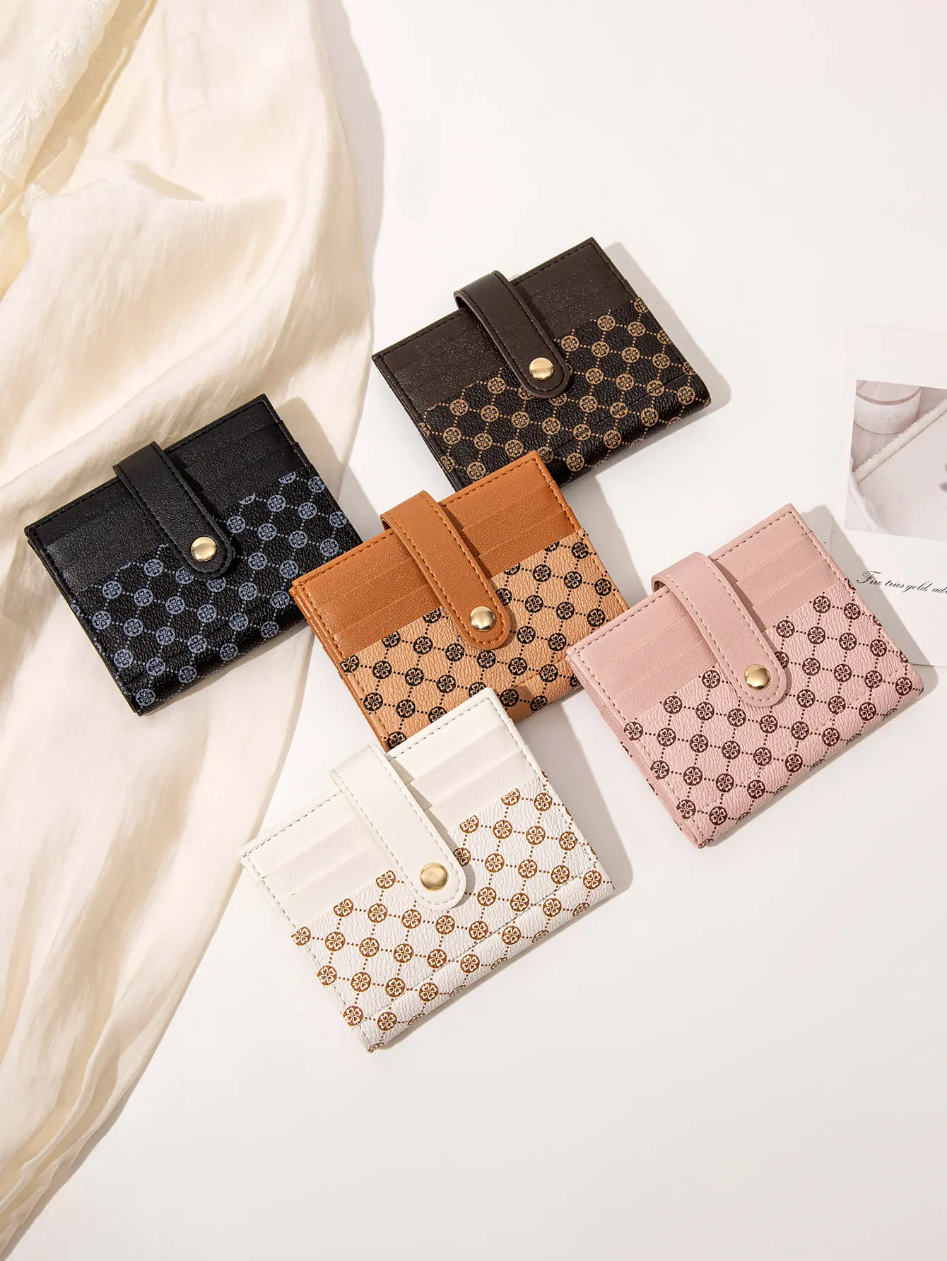 Luxury Classic Folding Wallet Small Lightweight Women's Wallet Retro Print Mini Card Holder Multi-function ID Card Coin Purse