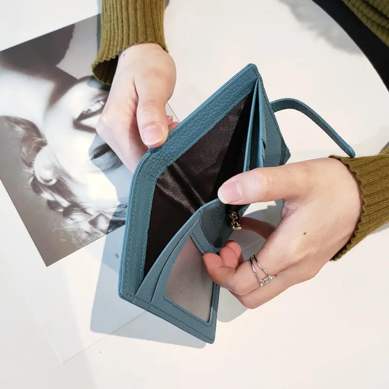 100% Cow Genuine Leather Womens Wallets and Fashion Small money bag luxury wallet design coin Purses Simple wallet card holder
