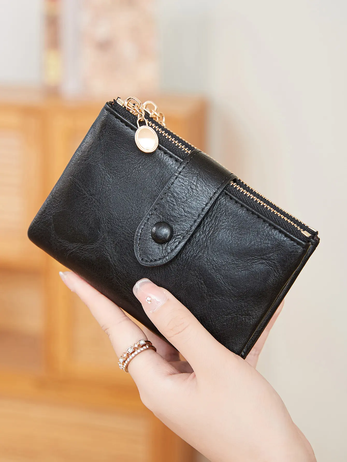 Minimalist Women's Three Layer Wallet RFID Blocking Multiple Card Slots Large Capacity Zero Wallet Double Zipper Short wallet