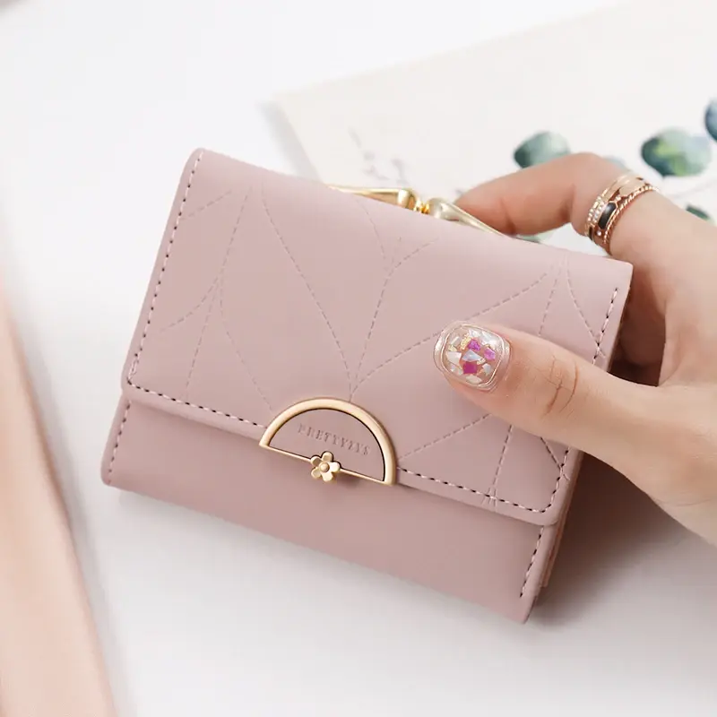 2025Women's summer new women's short wallet Japan and South Korea PU leather hardware buckle three fold bag high texture multi-c