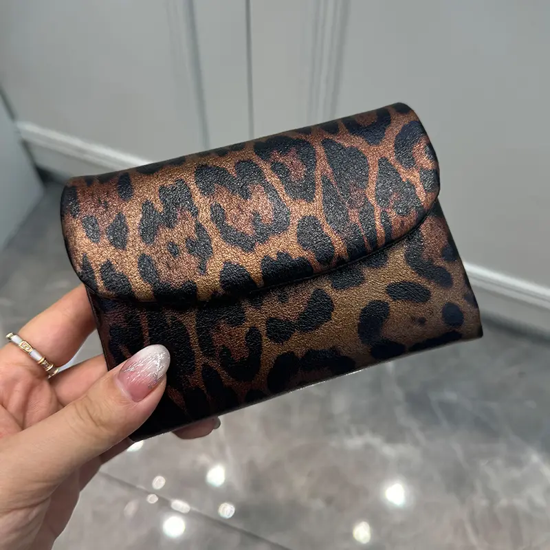 Women's Fashion Leopard Printing Genuine Cow Leather Short Wallet Coin Purse ID Card Holder Money Bag Tri-fold Wallet for Ladies