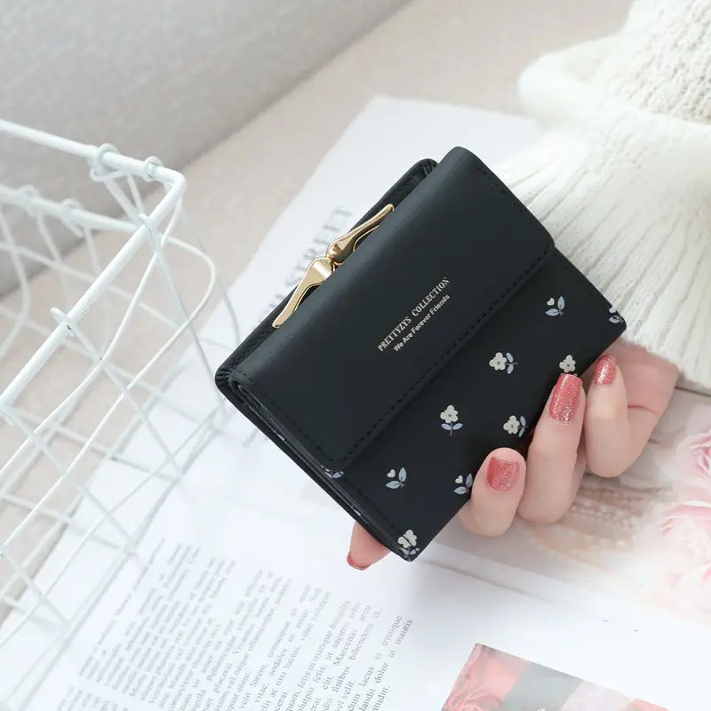 Women's short and niche wallet, 30% off printed short wallet, multi-slot fashionable and versatile, multi-slot coin coin wallet,