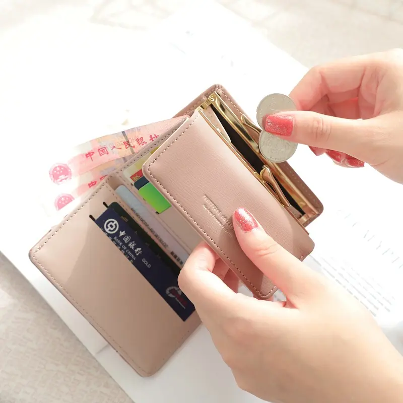 Women's short and niche wallet, 30% off printed short wallet, multi-slot fashionable and versatile, multi-slot coin coin wallet,