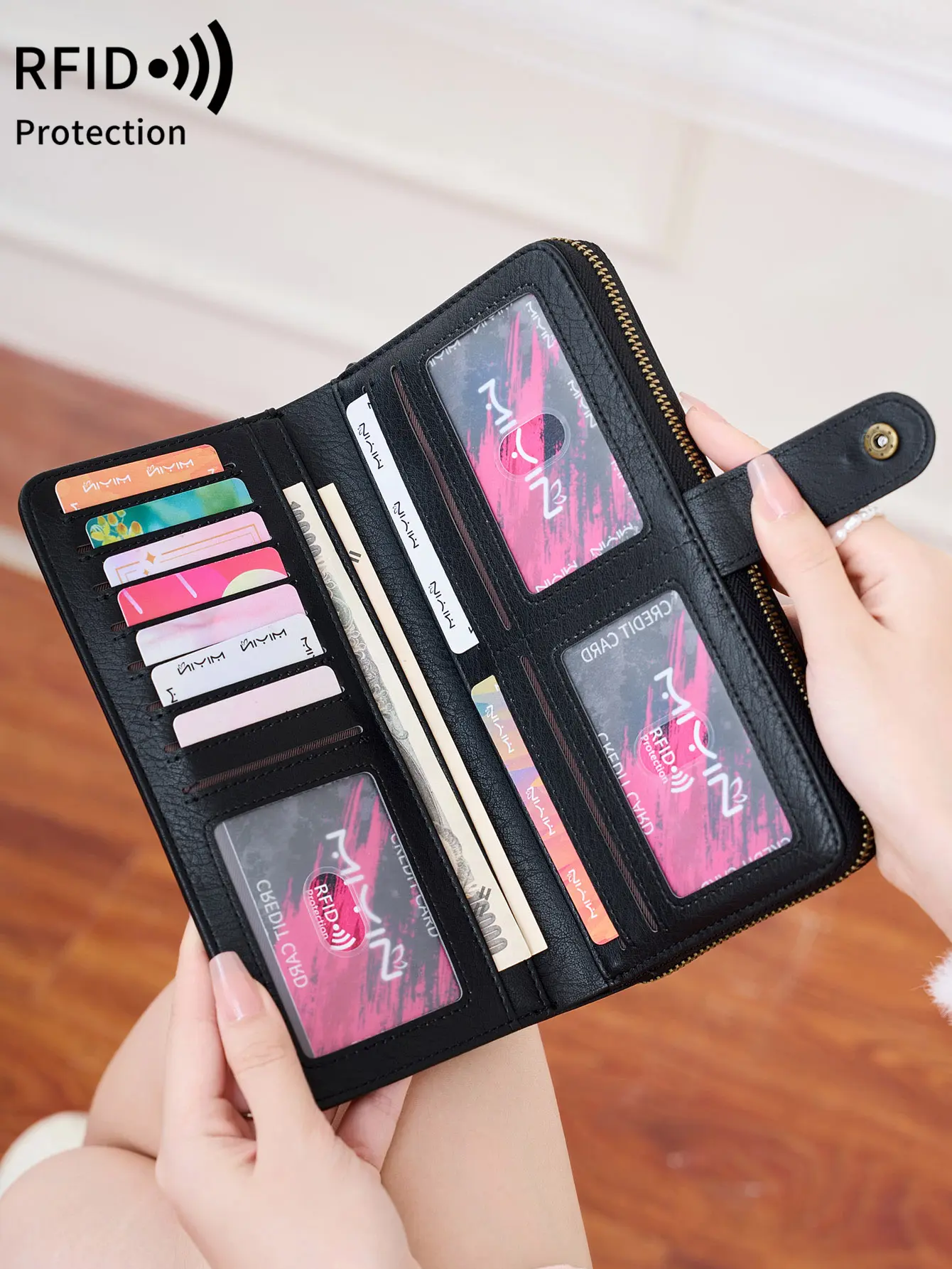 RFID Vintage long wallet with multiple card slots large capacity zipper clutch bag fashionable versatile women's credit card bag