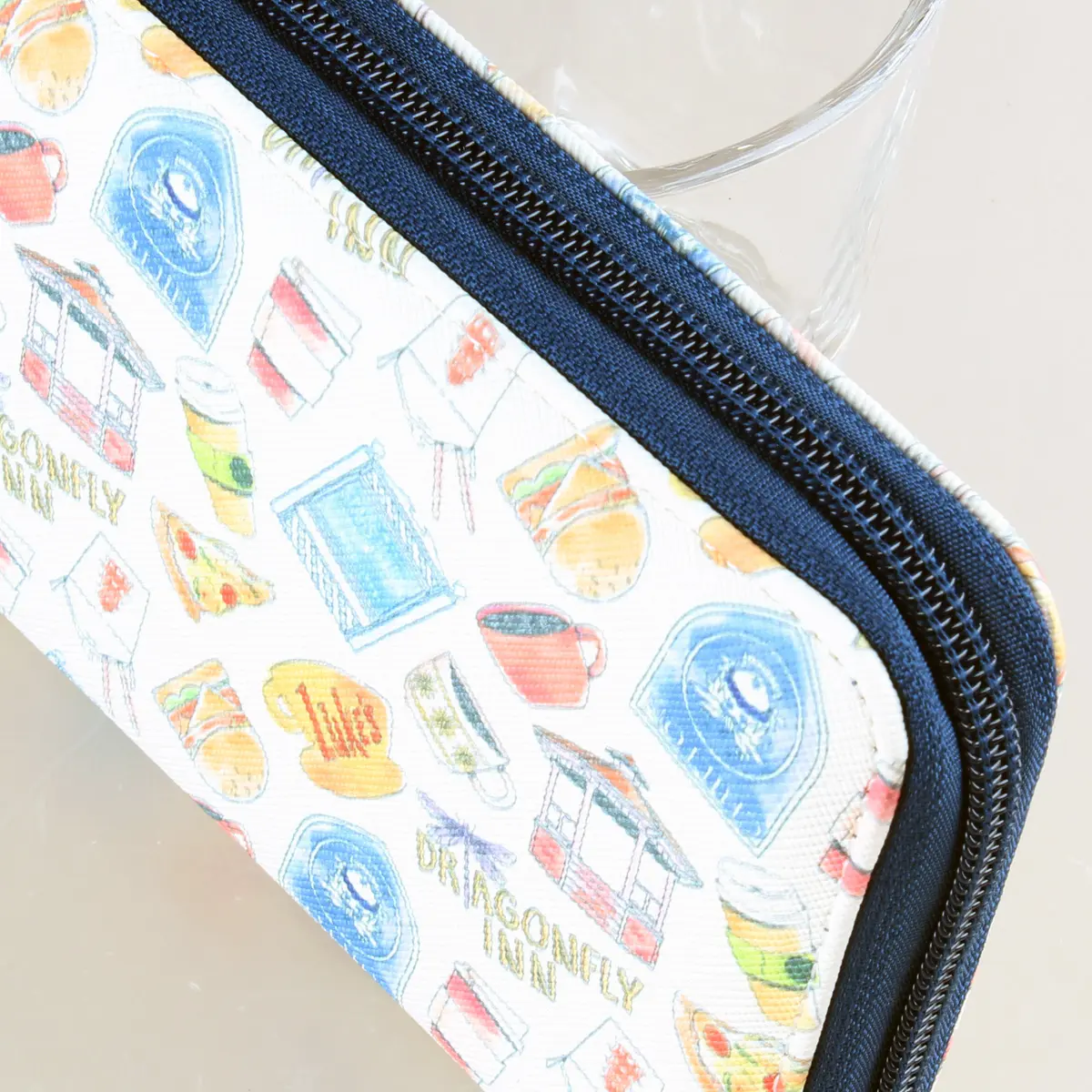 Large Capacity Cartoon Pattern Clutch Wallet with Zipper - Versatile Credit Card and Coin Purse