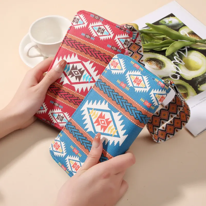 Women's Long Wallets Wristlet Clutch Wallet Vintage Bohemian Style Credit Card Holder with Zipper Coin Pocket Mobile Phone Purse