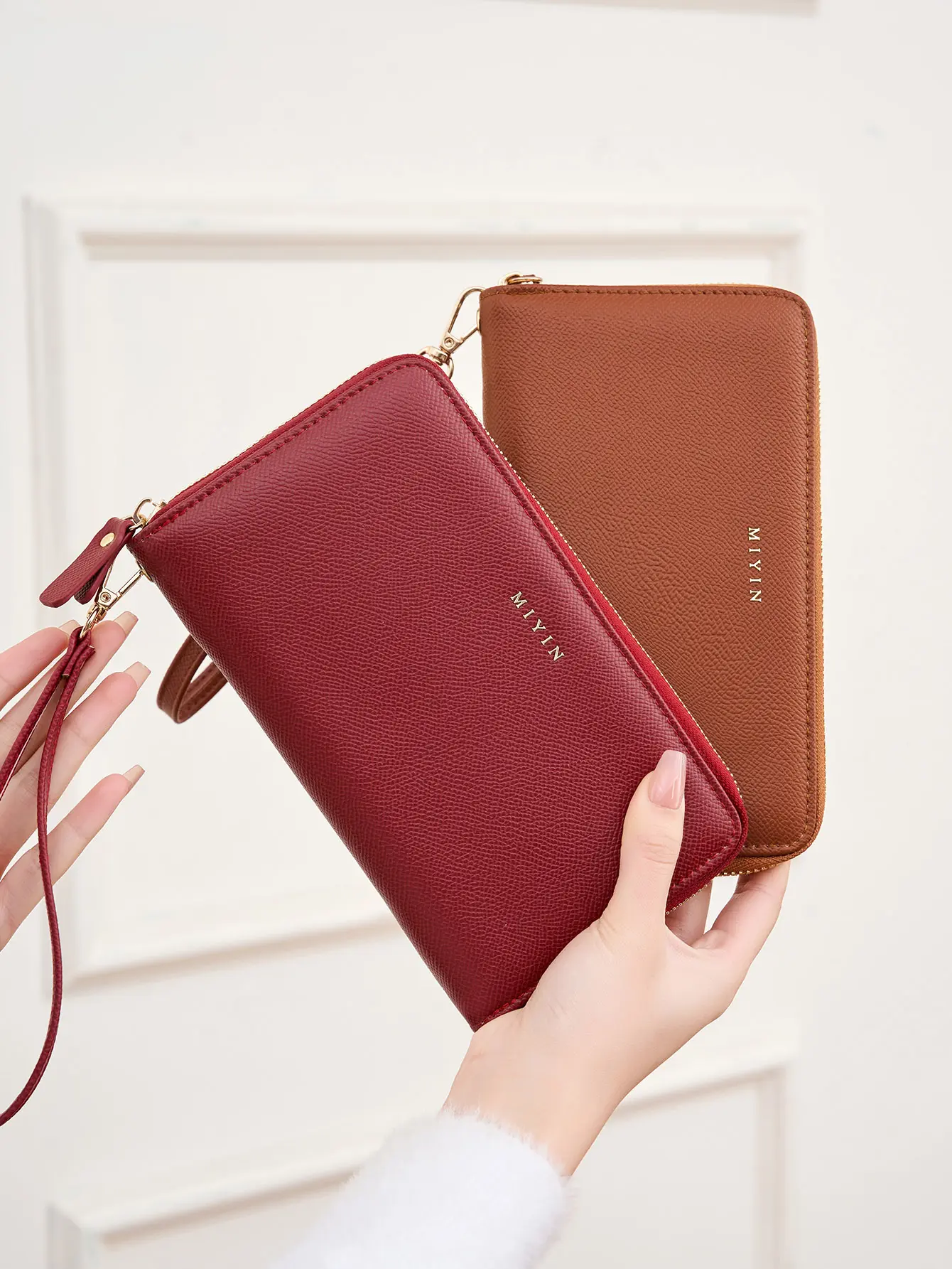 Vintage Large Capacity Women'S Wallet 2025 NEW PU leather Zipper Closure Organ wallet  fashion multifunctional clutch bag