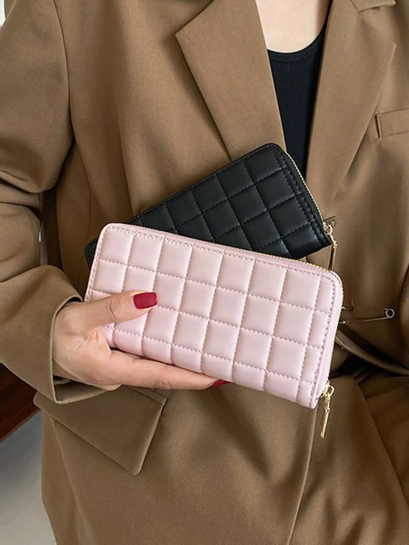 Elegant Quilted Women's Wallet Daily Portable Solid Color Multi functional Check Book Credit Card ID Card Cash Long Wallet
