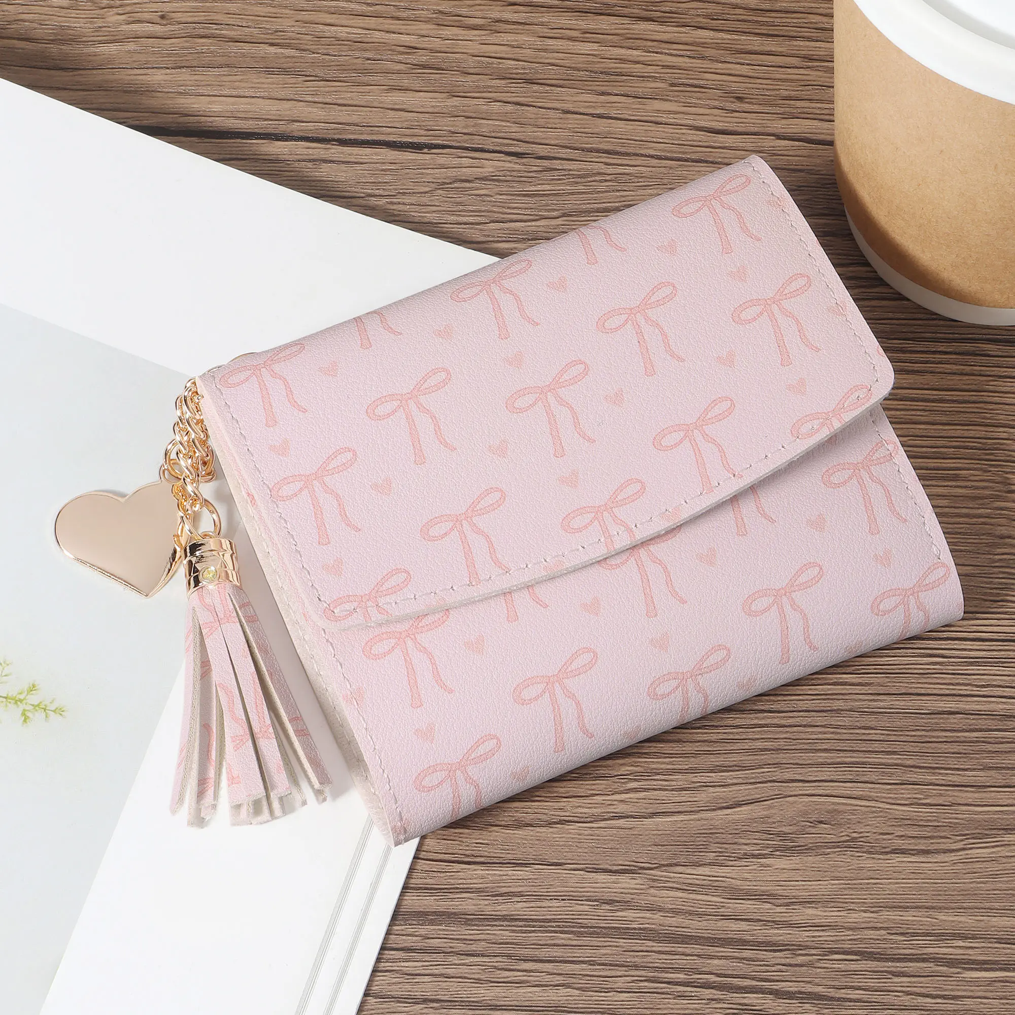 Fashionable women's multifunctional short high-quality credit card storage bag, simple and casual multifunctional card holder, m