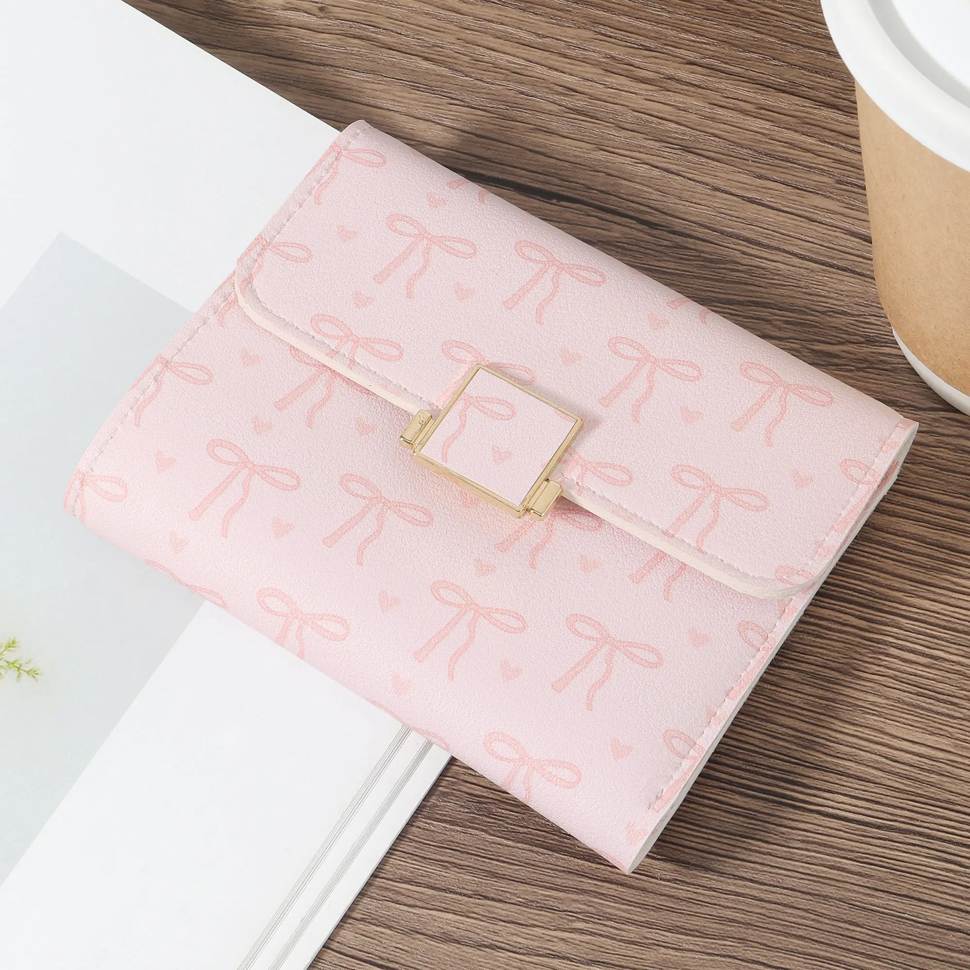 Fashionable and minimalist women's wallet, high-quality portable multi card slot women's short multi-functional zero wallet, dri