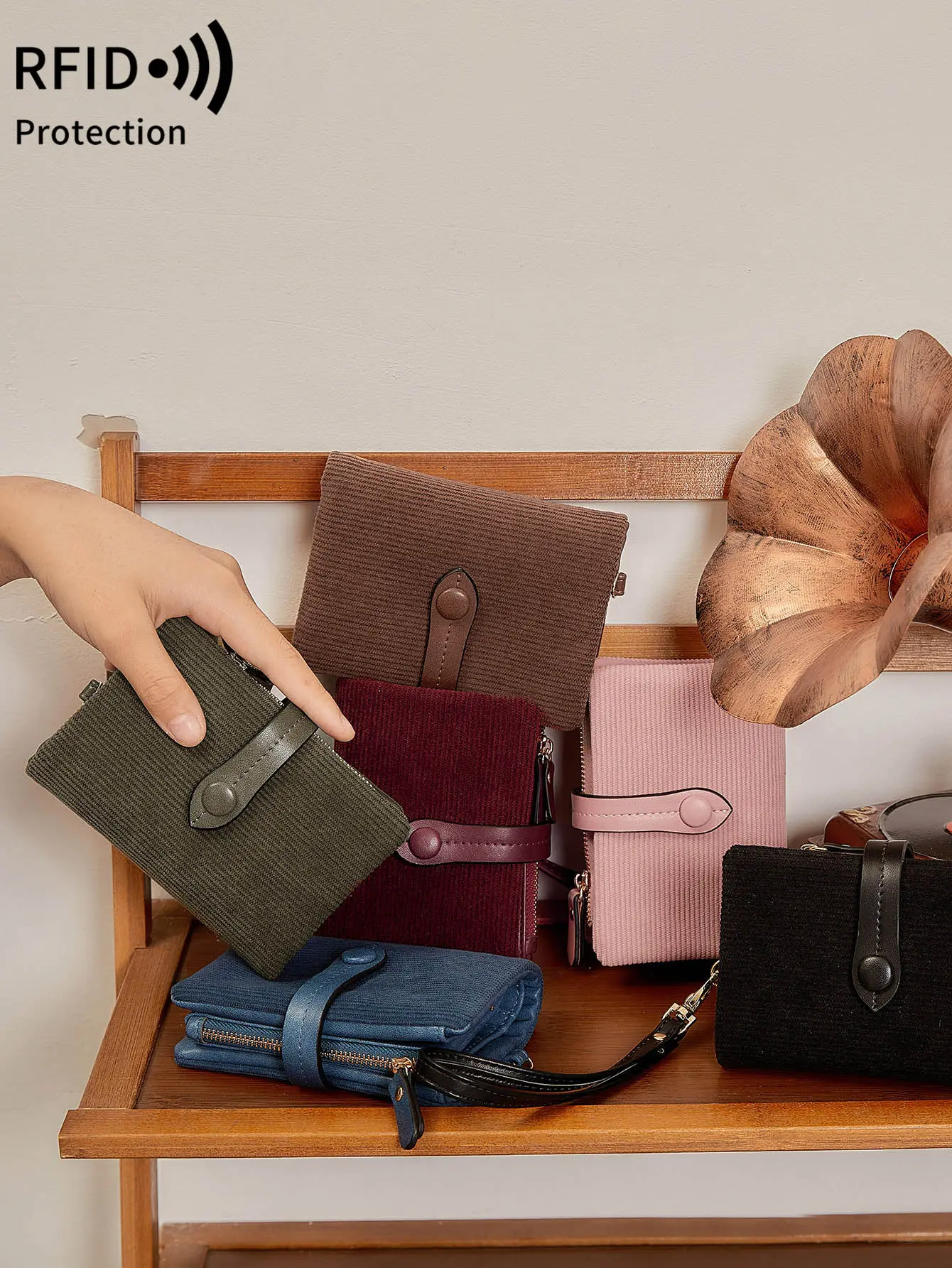 MIYIN Women's Small Bifold Leather Wallet RFID Blocking Women's Wristlet with Card Holder ID Window Coin Purse Zipper Clutch
