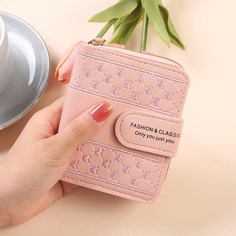 Women's Small Wallet Female Card Holder with Coin Purse for Ladies PU Leather Mini Bag Versatile Heart Color Zipper Coin Purse