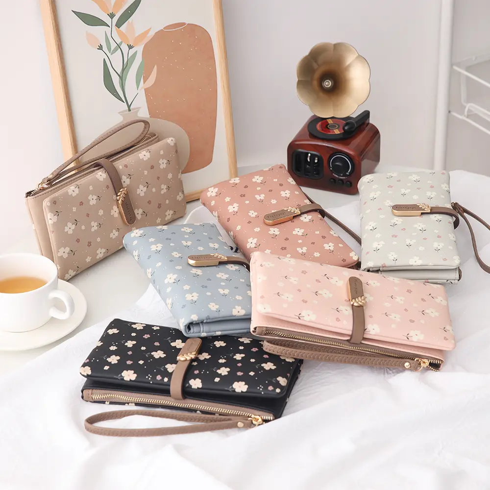 Long handbag female 2024 spring/summer new Korean PU printed zipper buckle collapsible multi-function long wallet can be wrist m