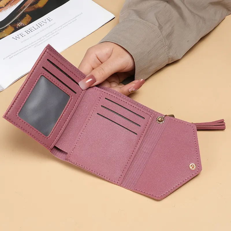 2025 new female purse length cute tassel mini coin purse multi-card student wallet fashion Joker.