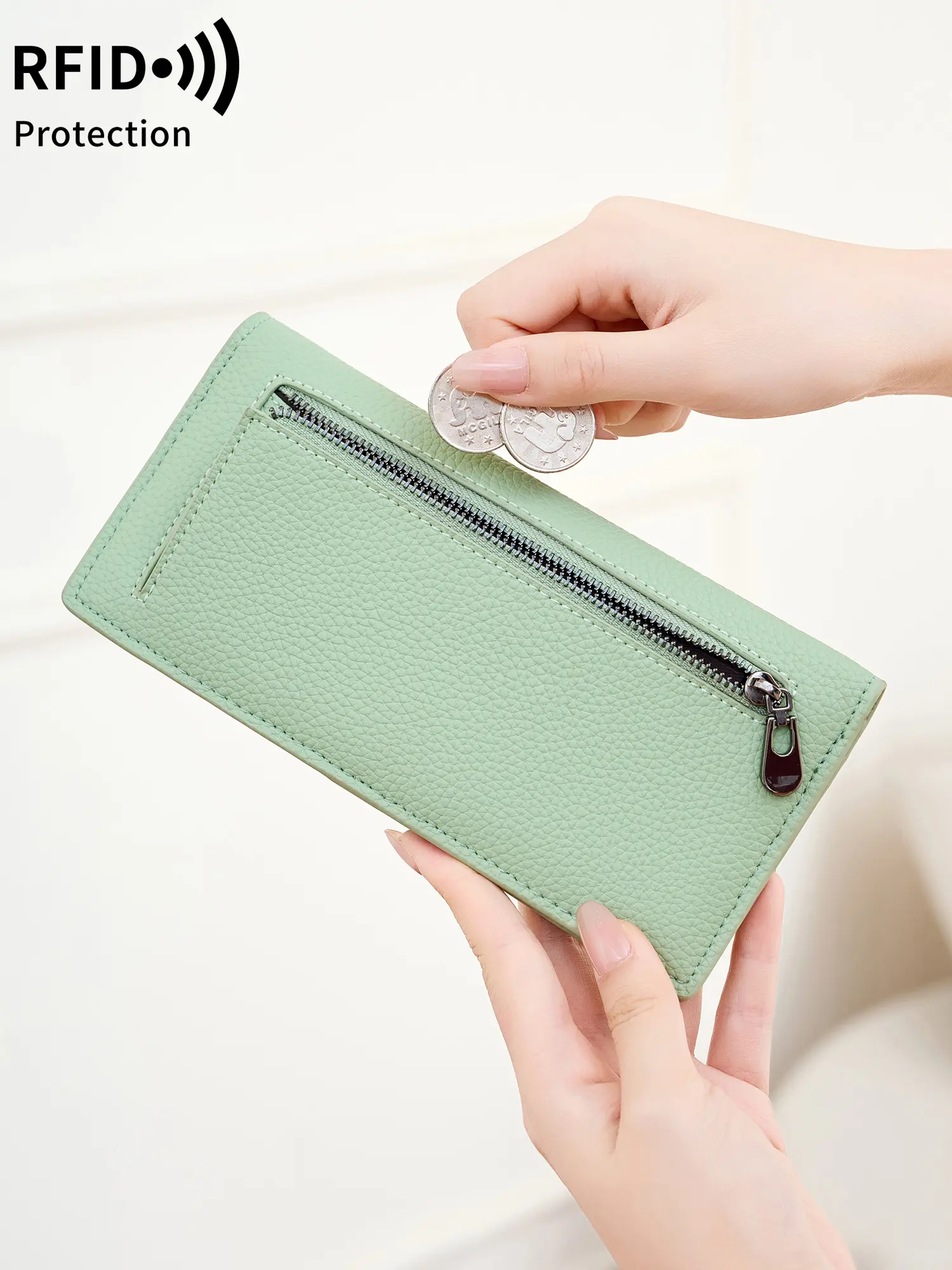 Minimalist Ultra-thin Women's Wallet RFID Blocking Credit Card Holder Bi-fold Long Women's Wallet Solid Color Portable Clutch