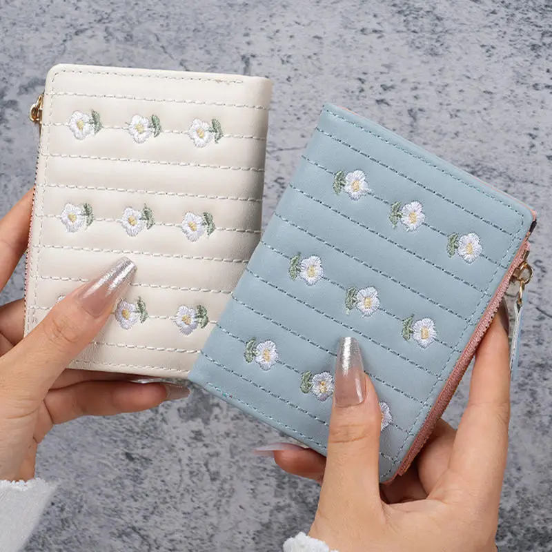 Cute Wallet For Ladies Fashionable Embroidered Women's Wallet Girl PVC Simple Short Two Fold Change Card Bags