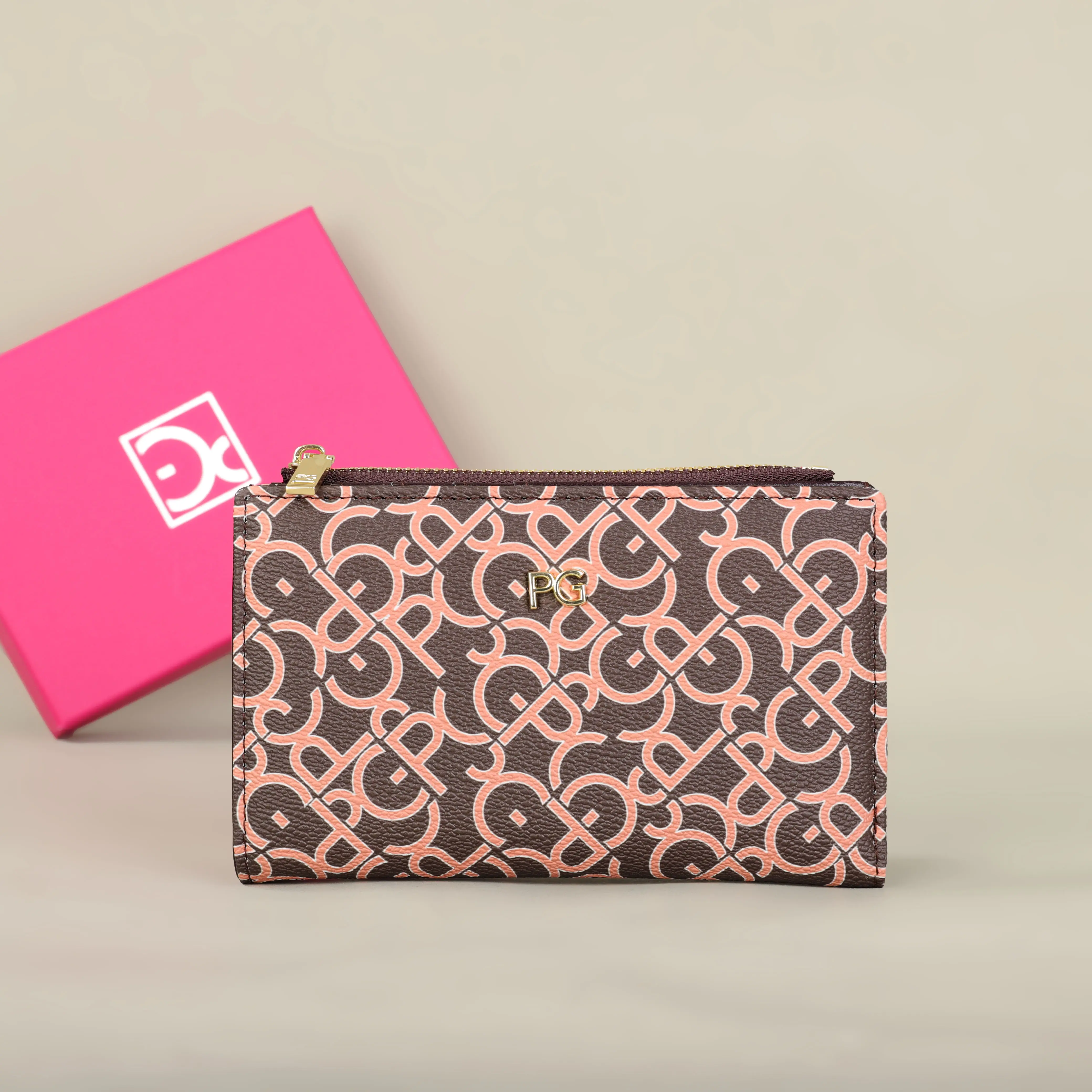 PG Women's Wallet Fashion Letter Color Pattern Classic Retro Long Storage Wallet PVC Material Women's Wallet