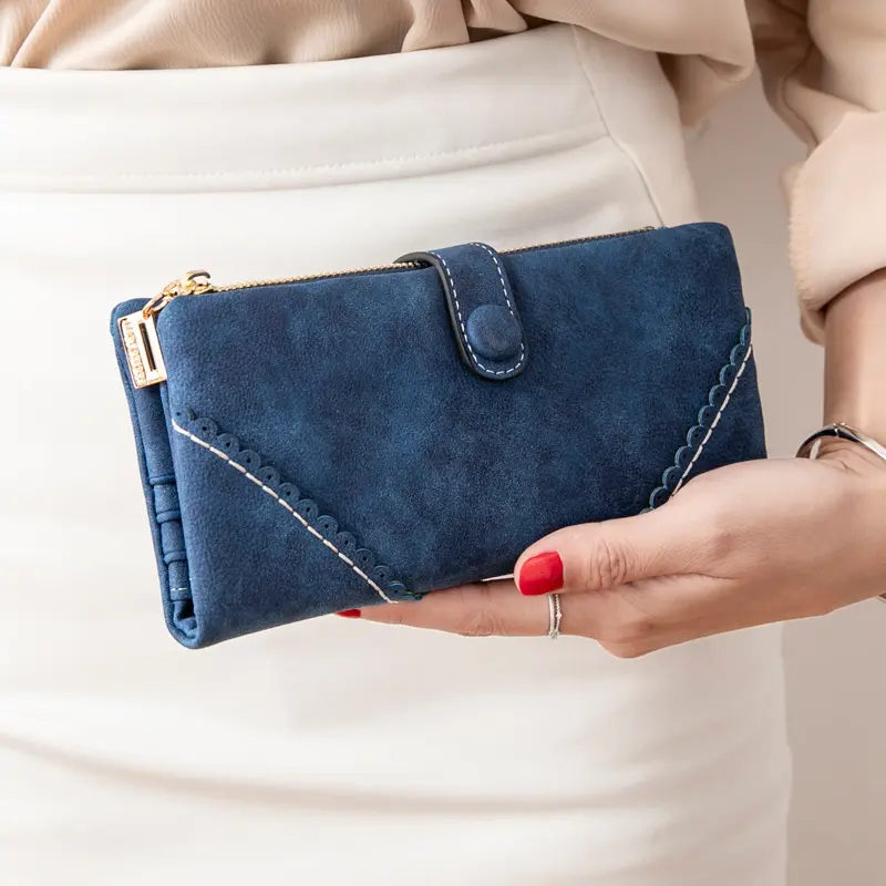 Three fold Korean frosted long wallet, 2024 new fashionable and elegant multi-functional women's handheld card bag