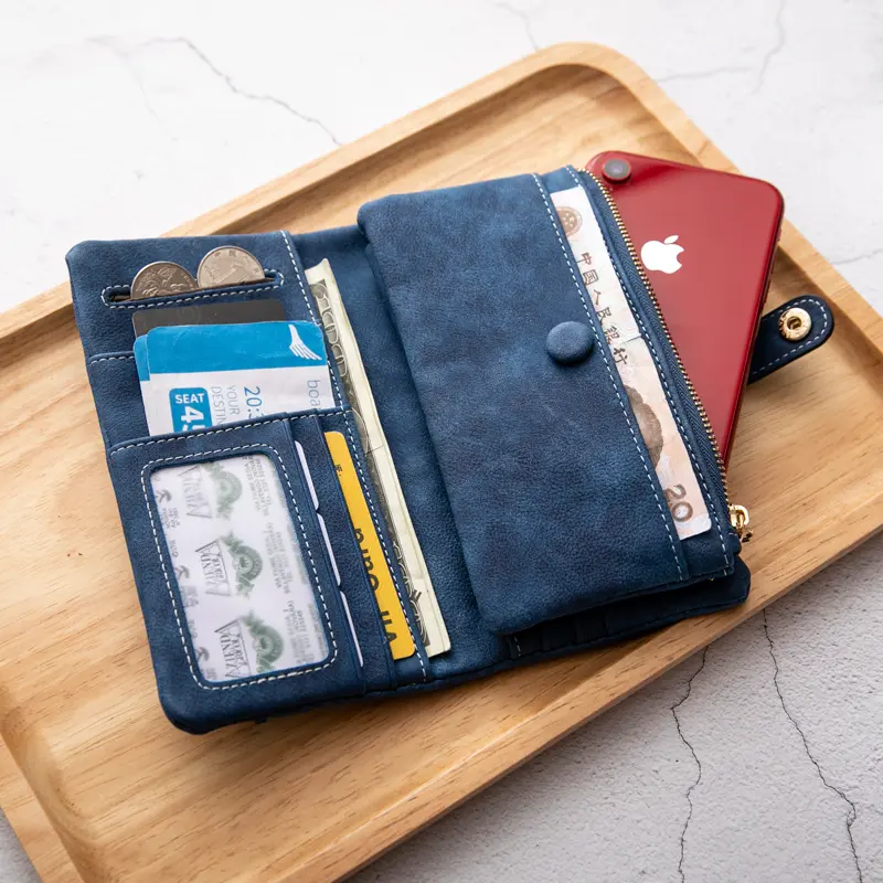 Three fold Korean frosted long wallet, 2024 new fashionable and elegant multi-functional women's handheld card bag
