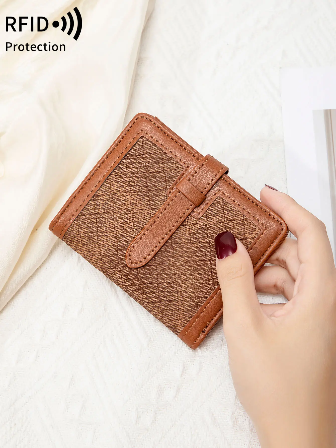 RFID Women's Short Wallet Small Ultra-thin Credit Card Wallet Fashion Diamond PU Leather Bi-fold Cash Zipper Coin PocketIDPocket