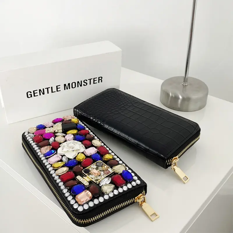 Luxury Diamond Women Long Purse Card Holder Coinetter Color Crystal Red Lip Pearl Wallet Pu Leather Zipper Around Wallet  Female