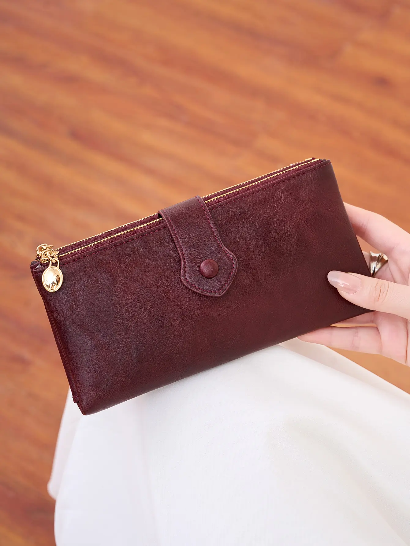 Women's Vintage Double Zippered Wallet Fashion PU soft leather Bifold Long Wallet Minimalist Large Capacity Credit Card Holder