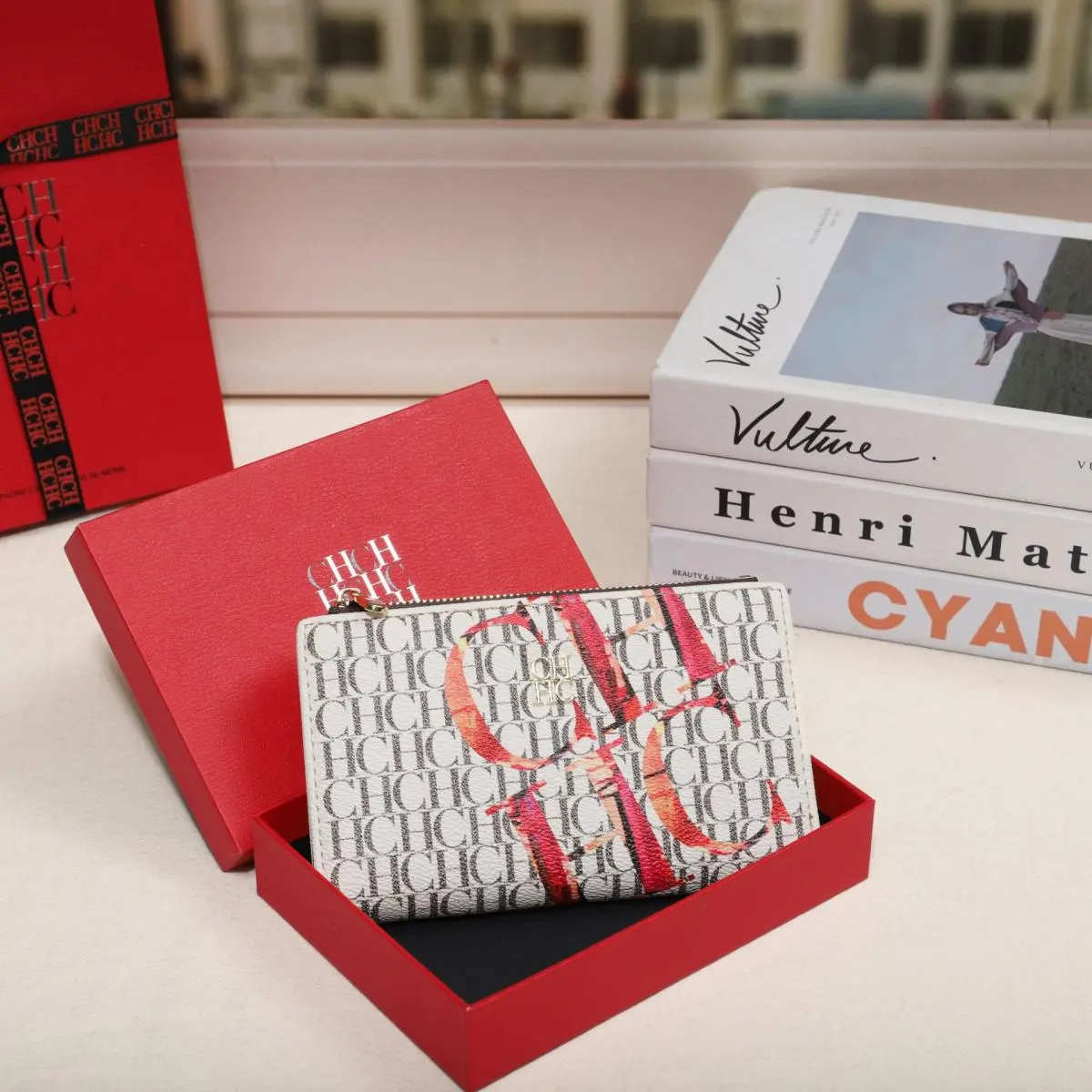 CH Classic Fashion Retro Design Wallet New  Portable High Quality Ladies Coin Purse with Metal Letter Design Women's Wallet