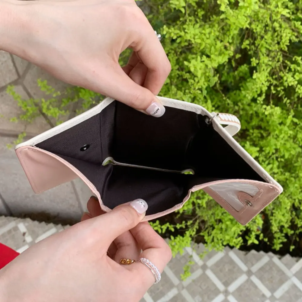 Sweet Cute Wallet For Women With Hand Strap Cartoon Bear Purse Card Wallet for Girl Portable Travel Cash Coin Photocard Bag