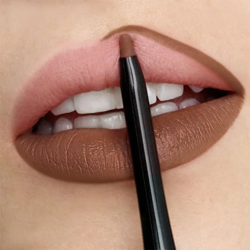 Waterproof Sweat-Proof Lipliner Crayon in Matte Chestnut Brown Versatile Lip Color Rendering for Enhanced Durability