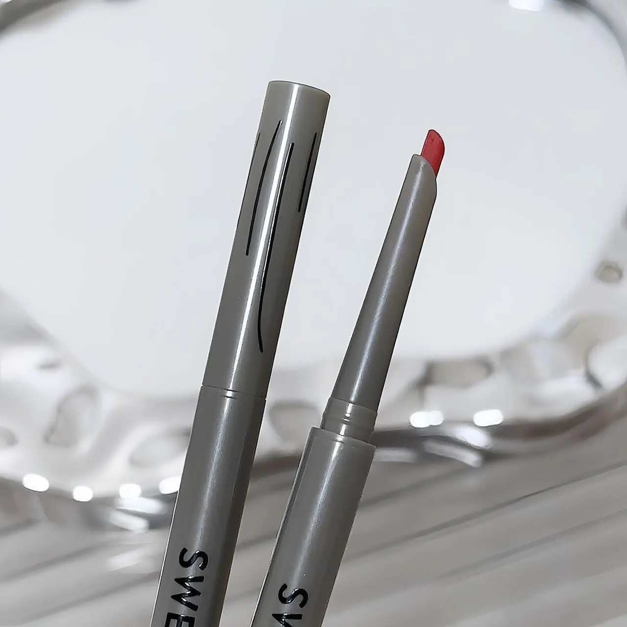 Matte Lying silkworm Eyeliner Gel Pen Waterproof Not Blooming Quick Drying Eye Liner Pencil Red Brown Eye Shadow Pen Makeup