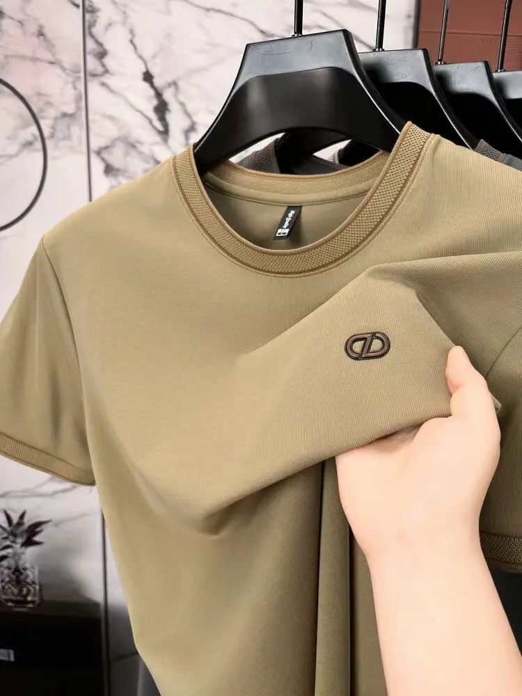 2024 Summer high-quality breathable cotton men's short sleeve T-shirt light luxury brand fashion embossed round neck casual top