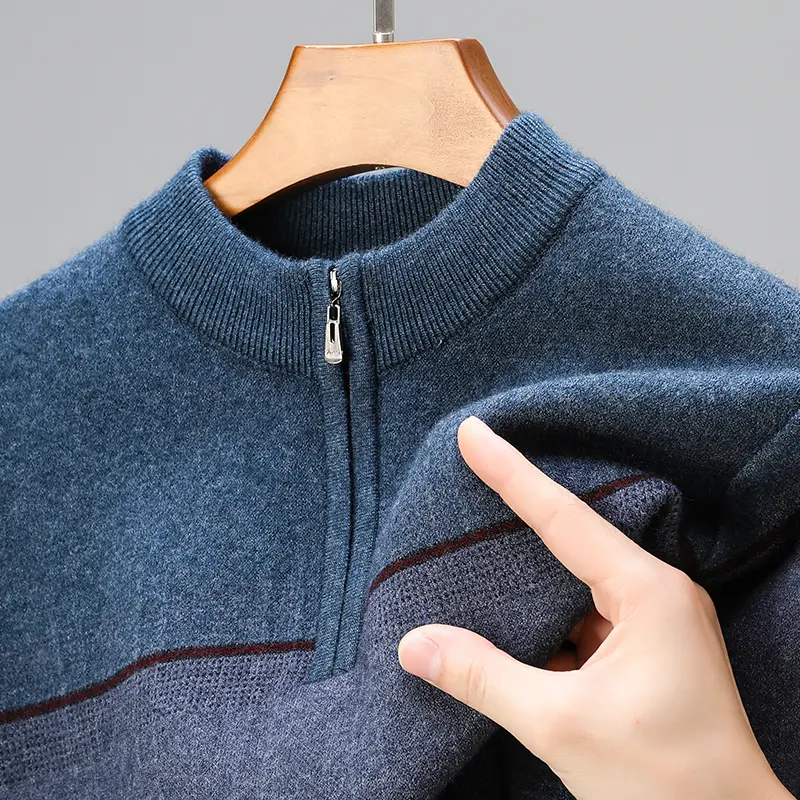 Advanced luxury autumn winter half zipper high neck contrasting color personalized men's sweater warm thick knitted pullover