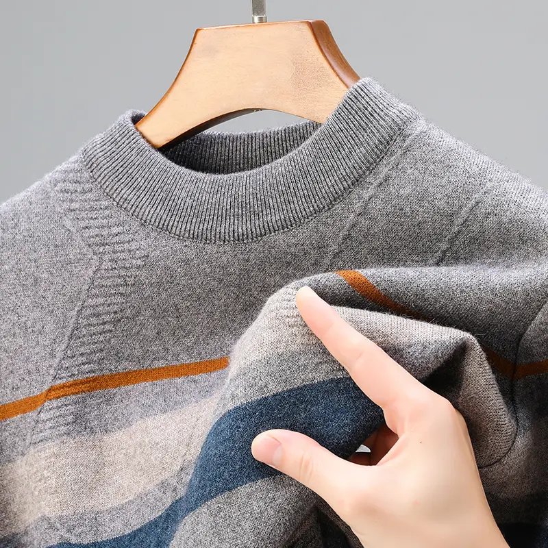 Luxury and fashionable color blocked striped sweater men's round neck  autumn and winter new casual warm thick knitted pullover