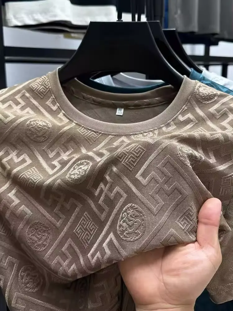 High end brand fashion badge printed short sleeve T-shirt men summer new ice silk plaid round neck T-shirt casual breathable top
