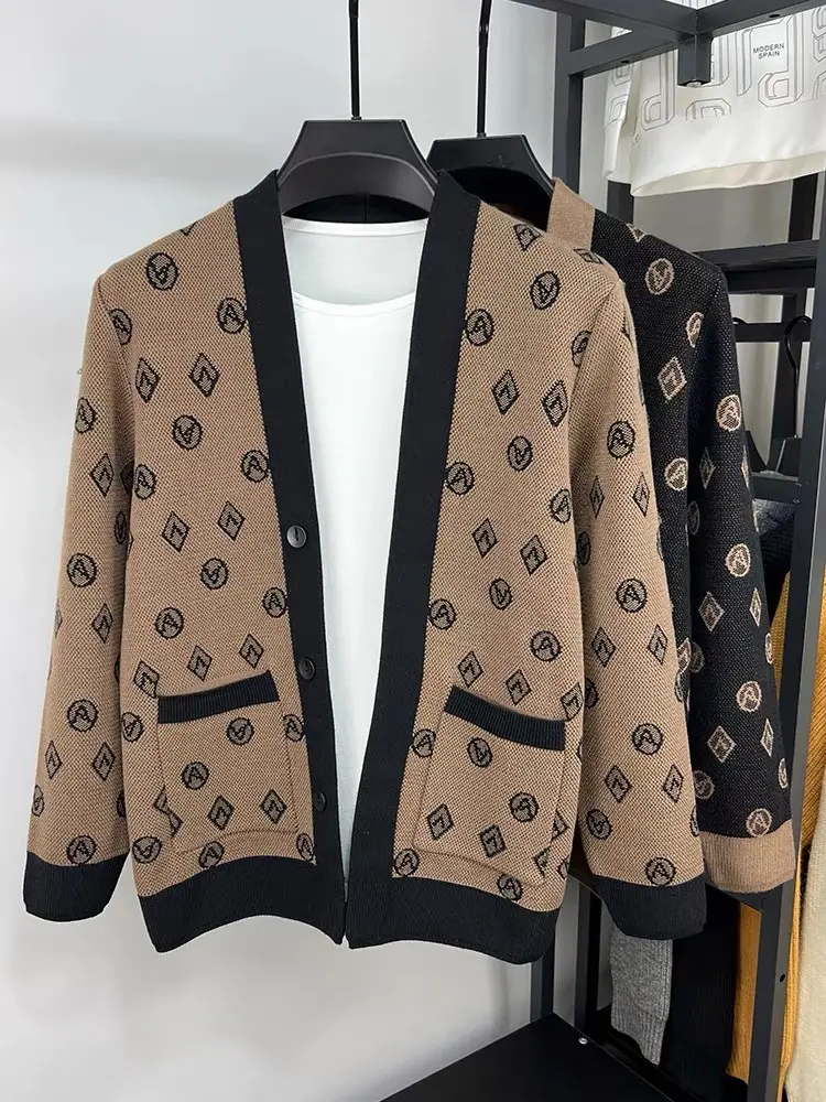 Advanced Contrast Color Letter Printing Knitted Cardigan Men's Spring and Autumn New Korean Fashion Shawl Casual Sweater Coat